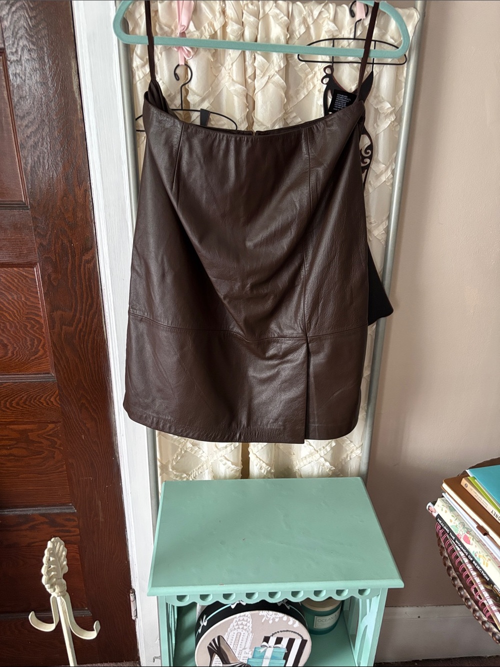 Never Worn Chocolate Brown Zip Up Leather Skirt Size 12